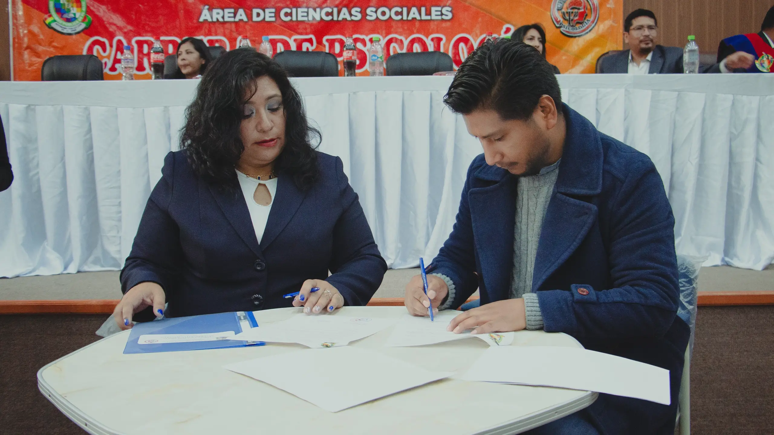 firma convenio psicologia upea 4