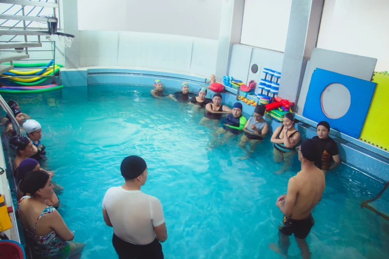 taller capacitacion fisioterapia acuatica para estudiantes de la umsa en centro torre de agua (2)