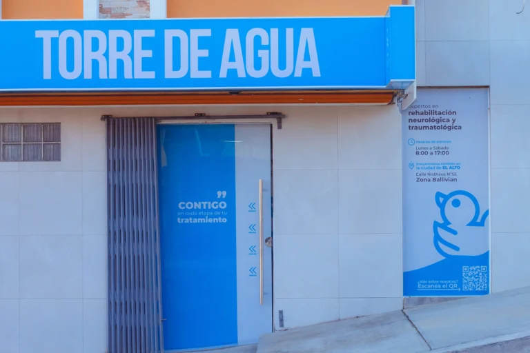 Fachada de la nueva sucursal Torre de Agua en La Paz