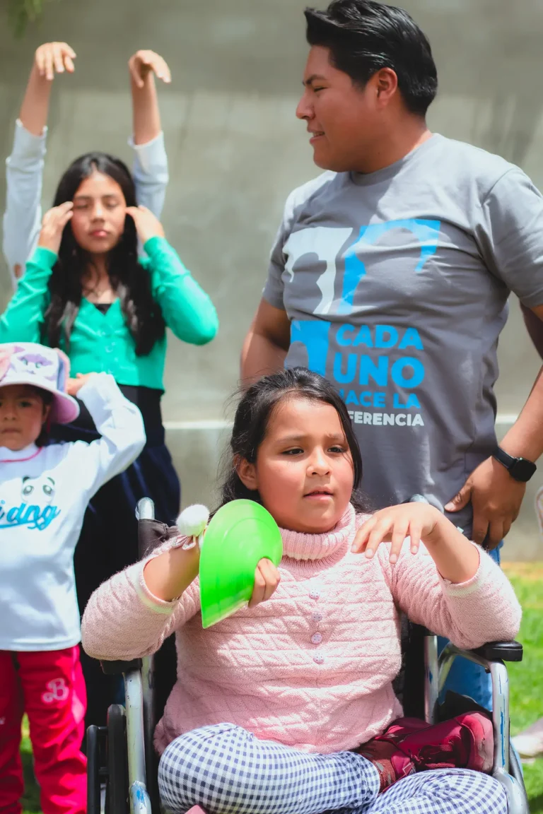 fundacion torre de agua pinta y sonrie inclusion (13)