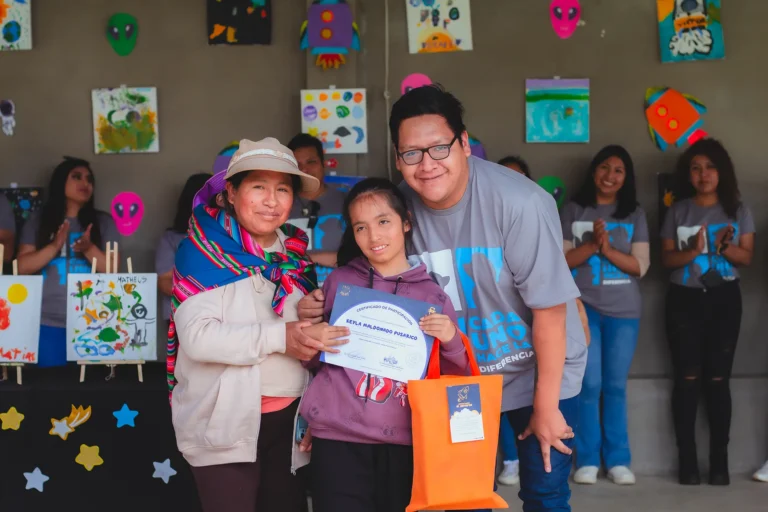 premiacion pinta y sonrie 2024 fundacion torre de agua (14)